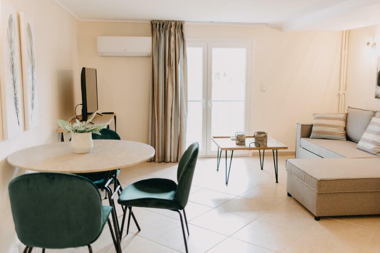 Best House, Central Luxury Apartment, Agiou Nikolaou, Patra Ngoại thất bức ảnh