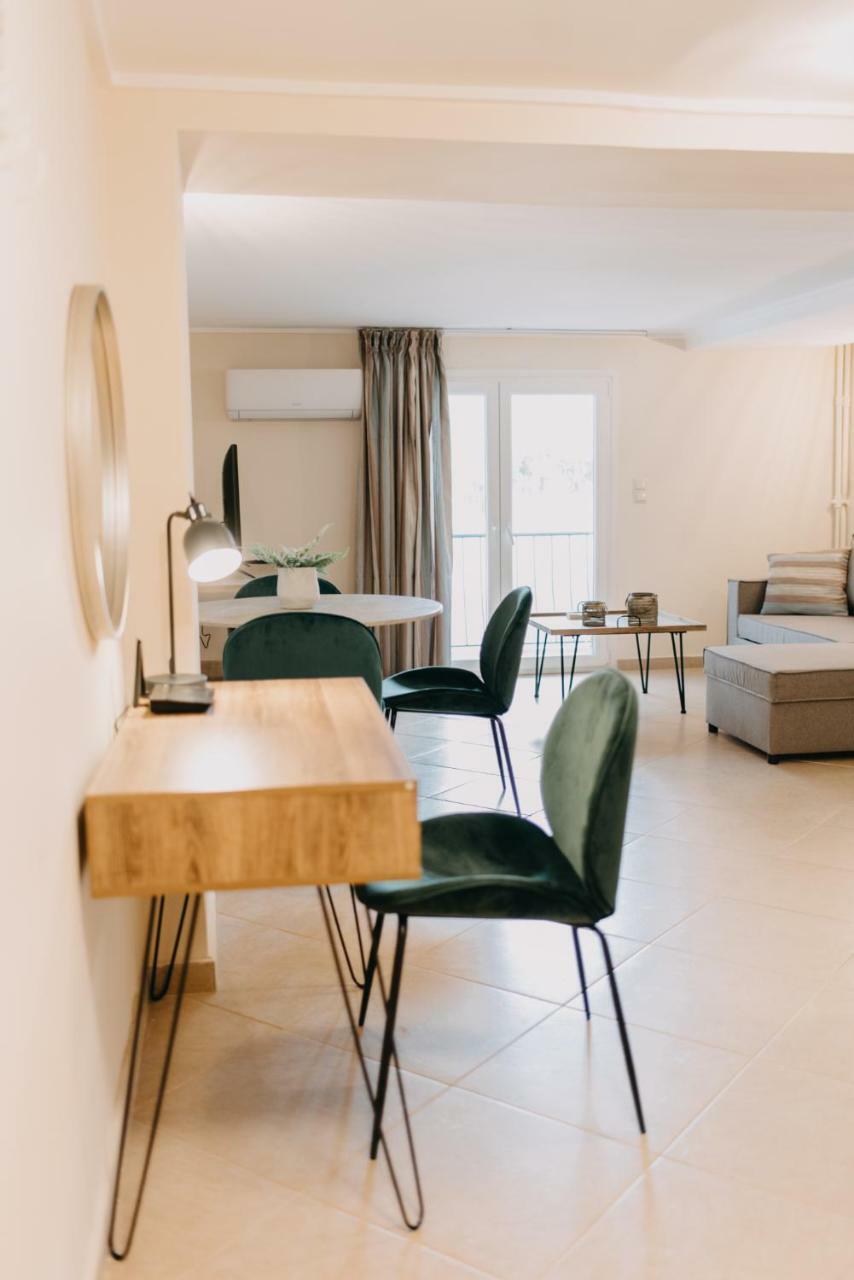 Best House, Central Luxury Apartment, Agiou Nikolaou, Patra Ngoại thất bức ảnh