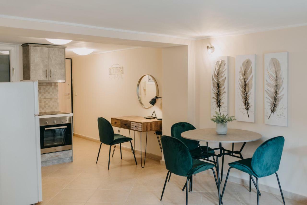 Best House, Central Luxury Apartment, Agiou Nikolaou, Patra Ngoại thất bức ảnh